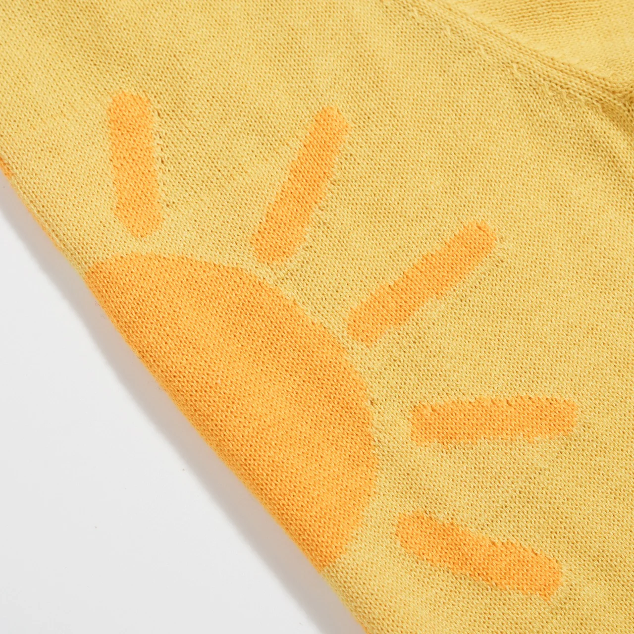 Women's vintage yellow rainbow jacquard knitwear - Image 11
