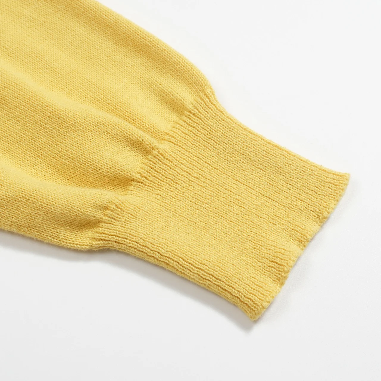 Women's vintage yellow rainbow jacquard knitwear - Image 6