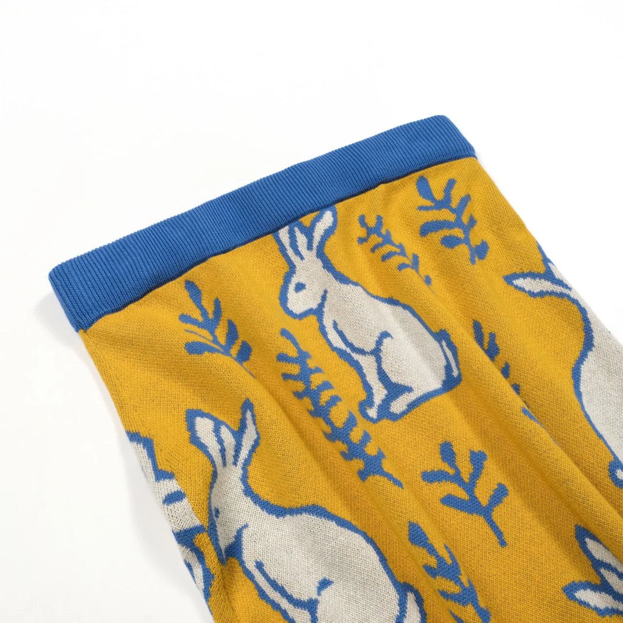 Women's yellow rabbit plant knitted dress knitted set - Image 12