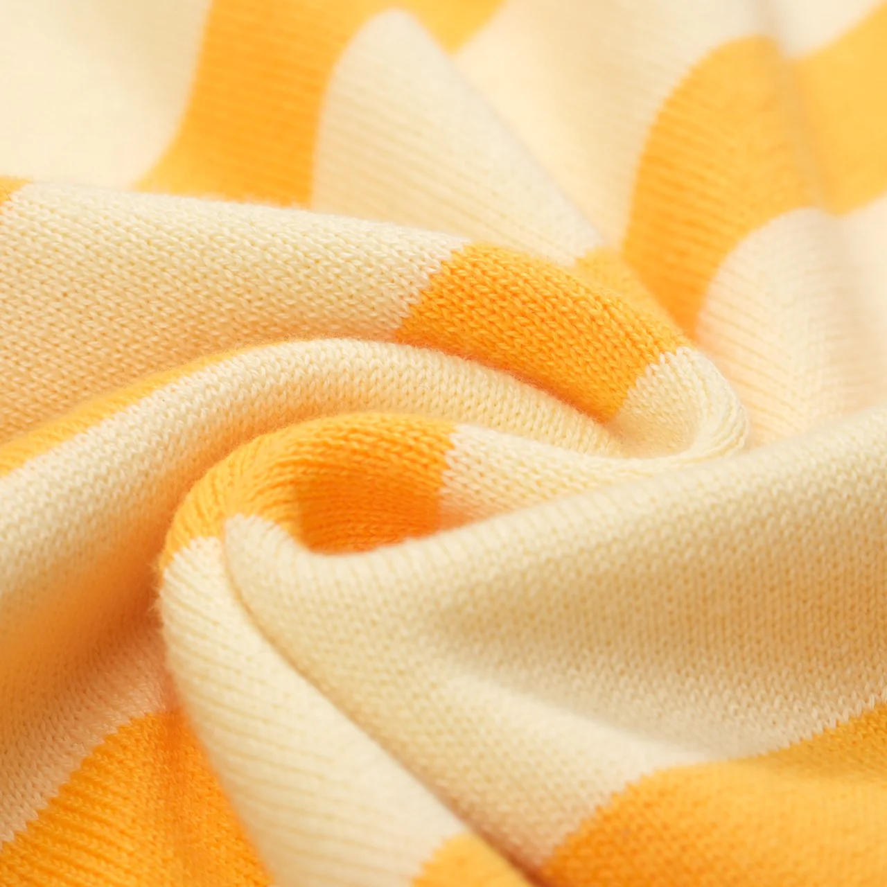 Women's yellow striped cropped sleeve knit T-shirt - Image 9